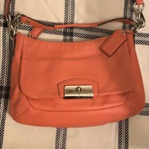 COACH coral - hand / crossbody bag
